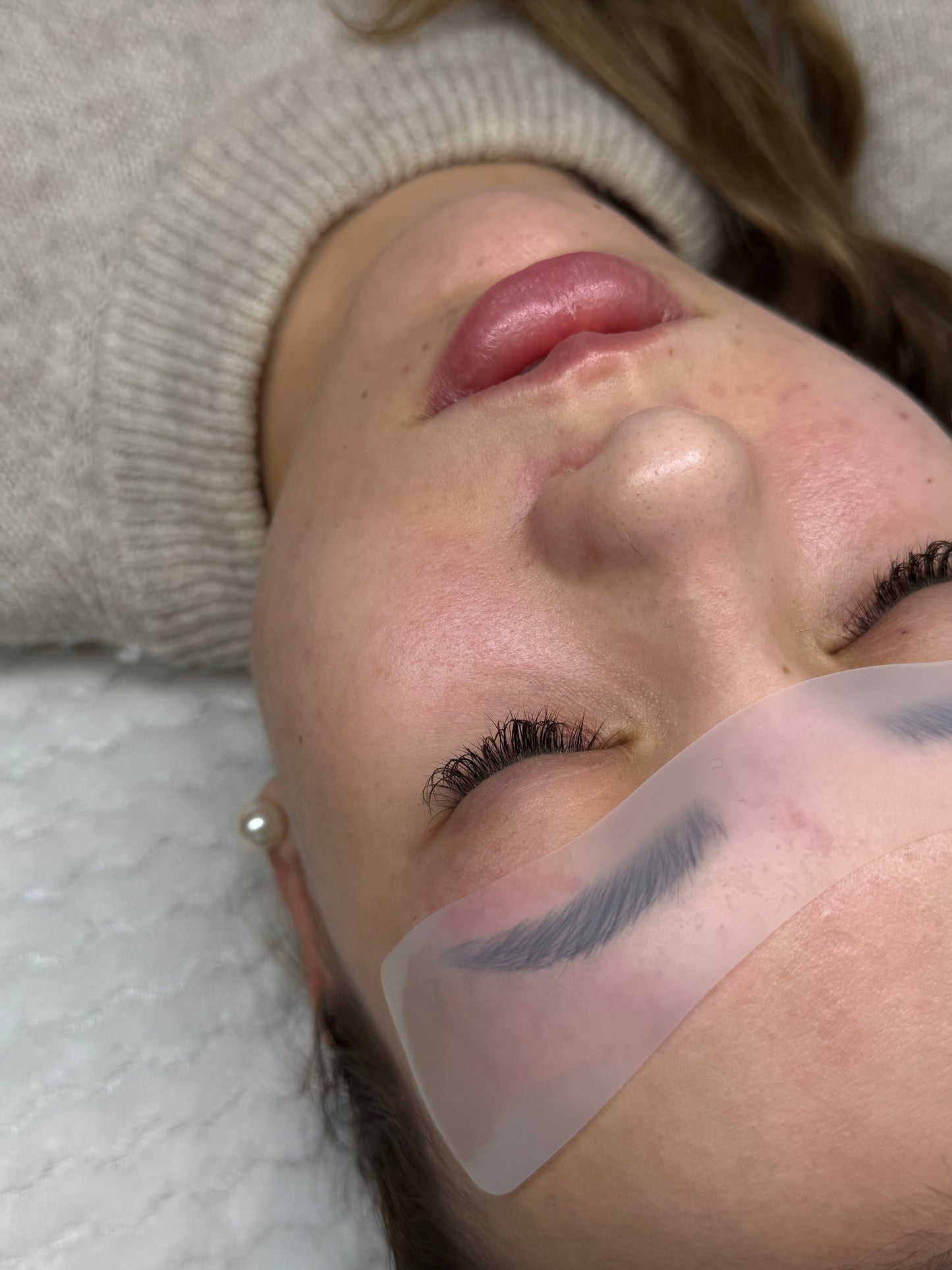 Gjenbrukbare silikon-brow patches