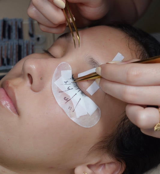 Online 1:1 Classic Lash Course With Starter Kit